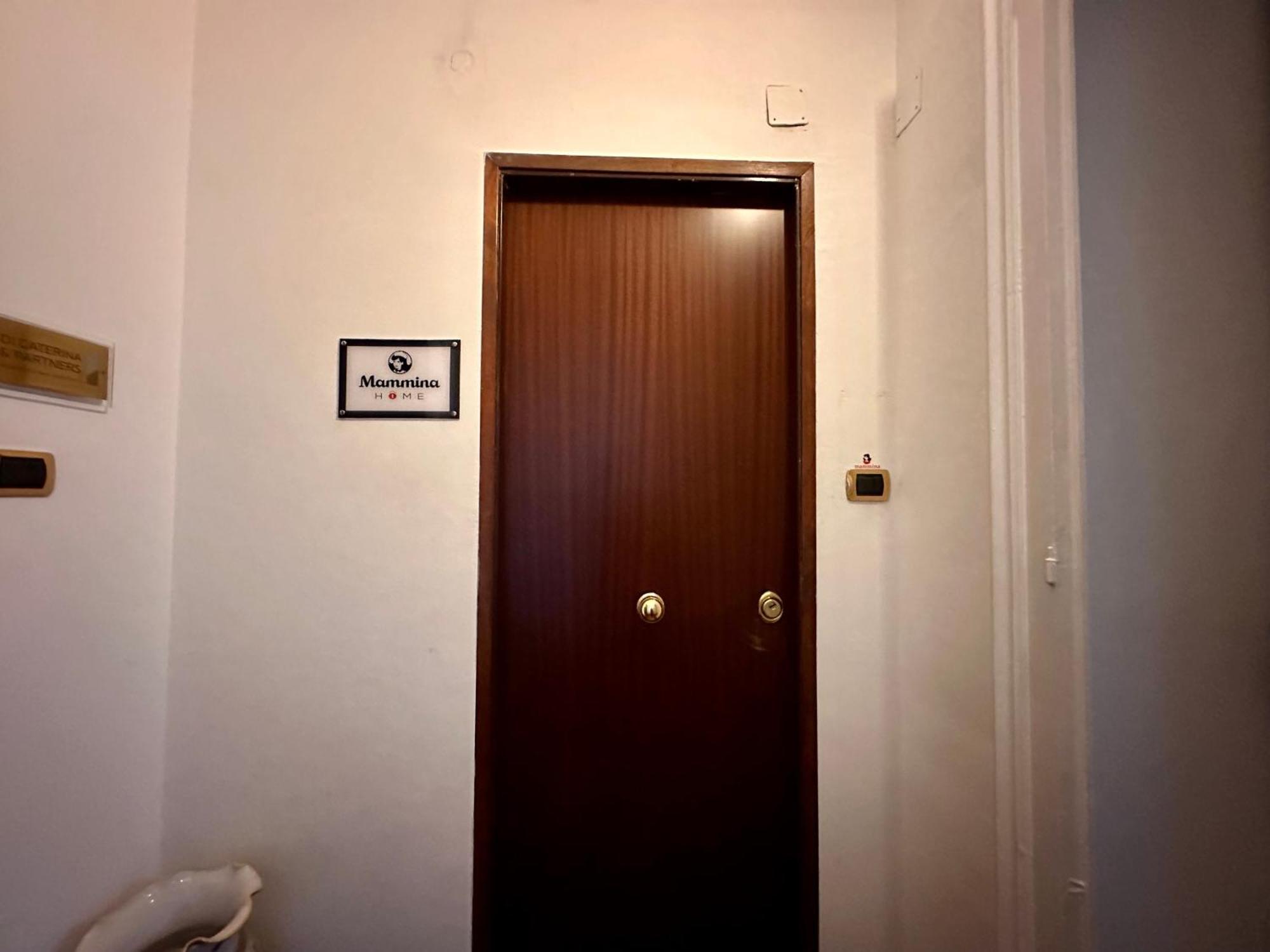 Mammina Home Napoli Bagian luar foto